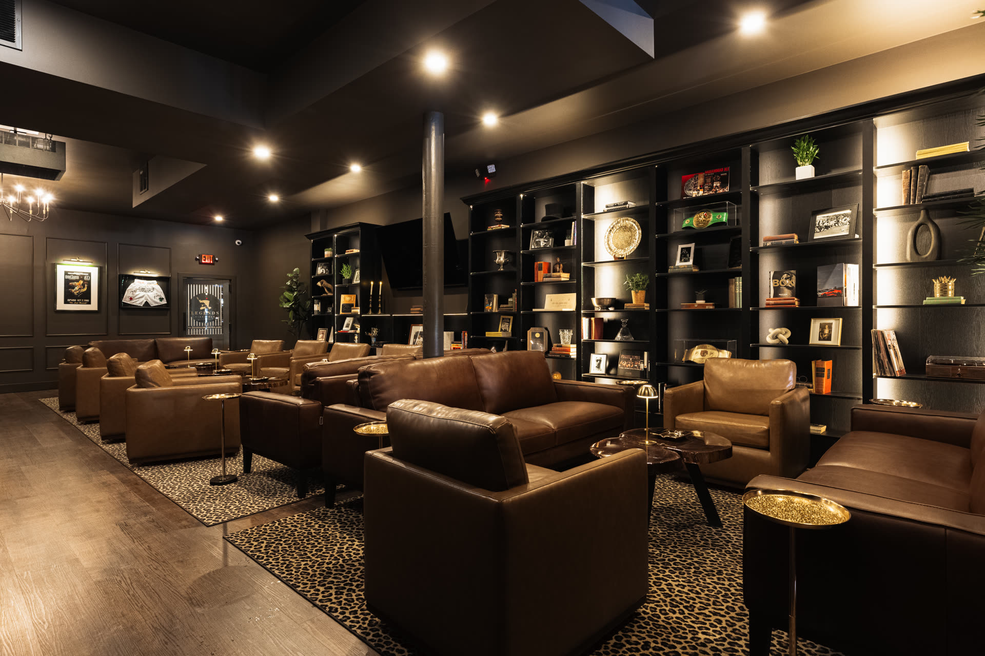 The members' lounge at Legends
